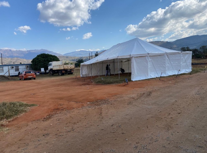 Outdoor event tent